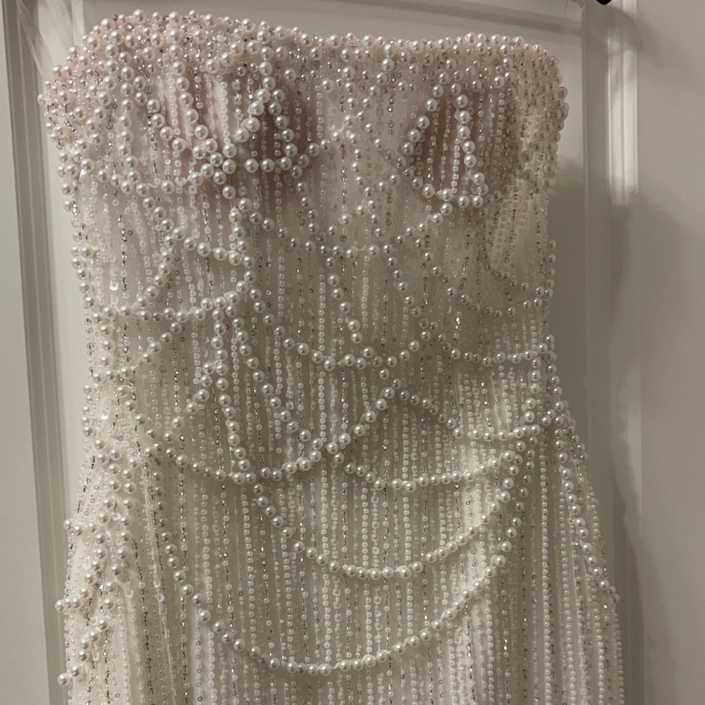 Rosie Etienne Lustre Gown - Picture 7 of 16